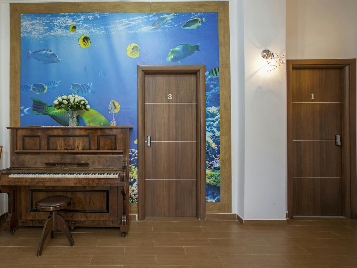 Enjoy Vida Bed & Breakfast Casola di Napoli Exterior photo