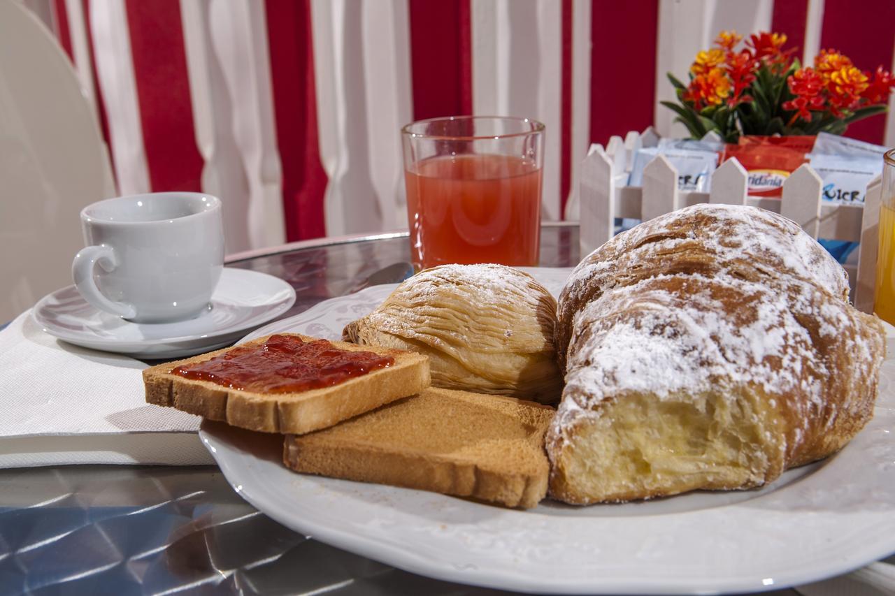 Enjoy Vida Bed & Breakfast Casola di Napoli Exterior photo