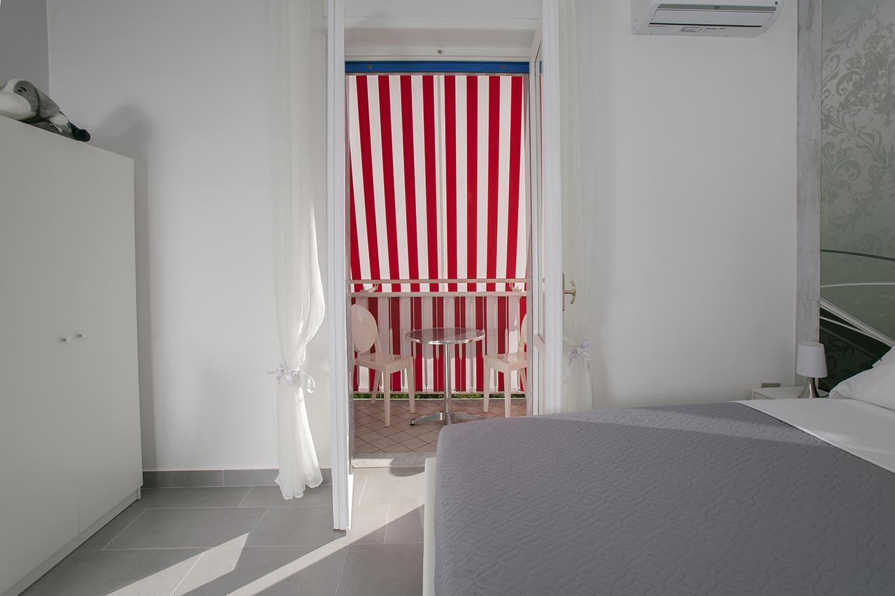 Enjoy Vida Bed & Breakfast Casola di Napoli Exterior photo