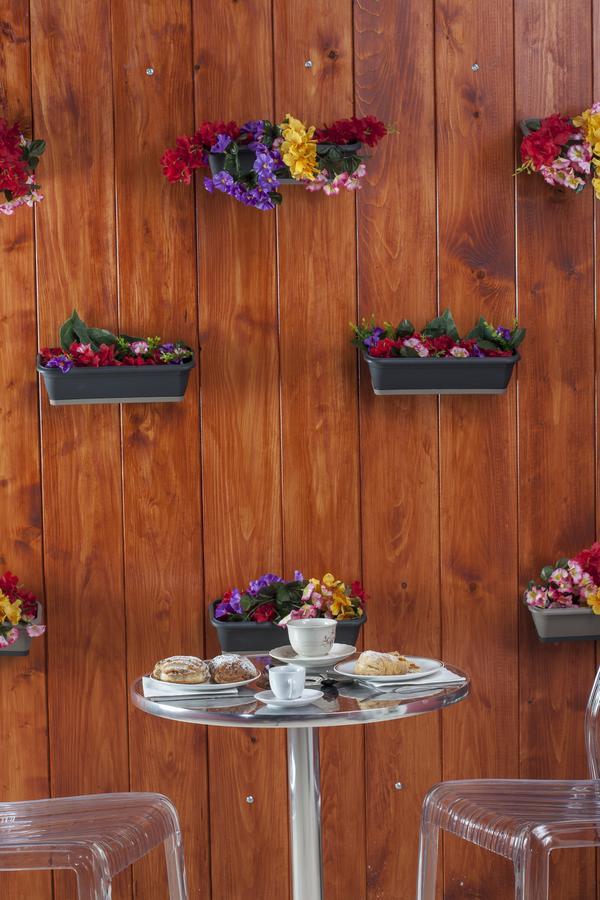 Enjoy Vida Bed & Breakfast Casola di Napoli Exterior photo