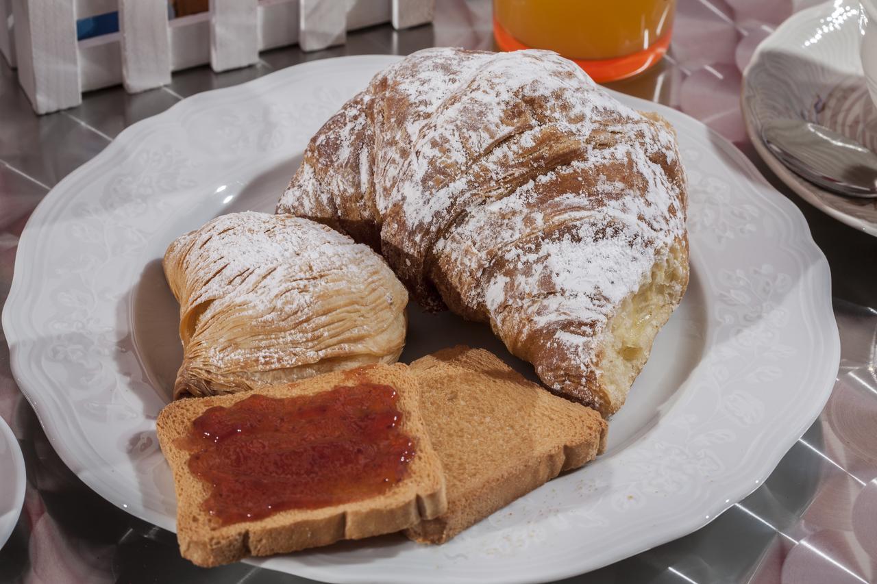 Enjoy Vida Bed & Breakfast Casola di Napoli Exterior photo