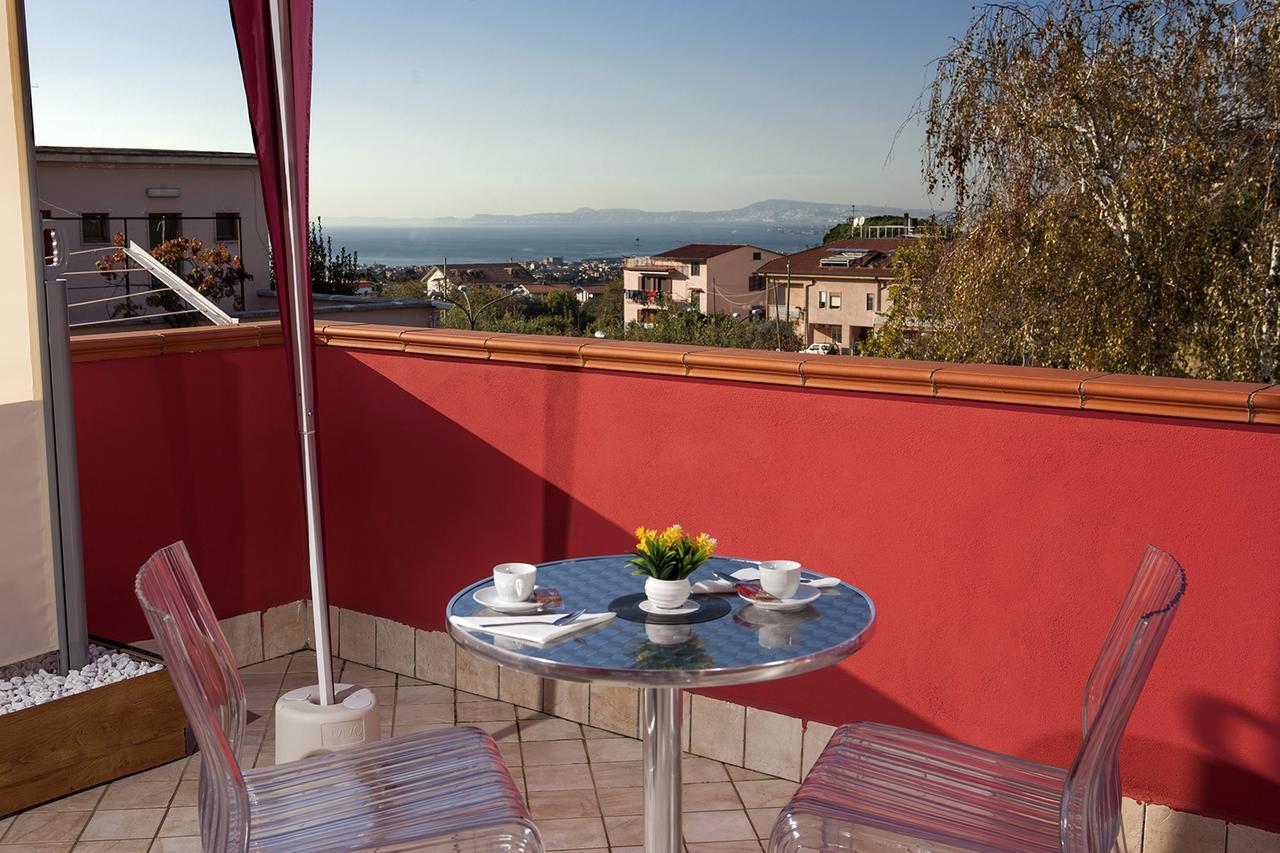 Enjoy Vida Bed & Breakfast Casola di Napoli Exterior photo